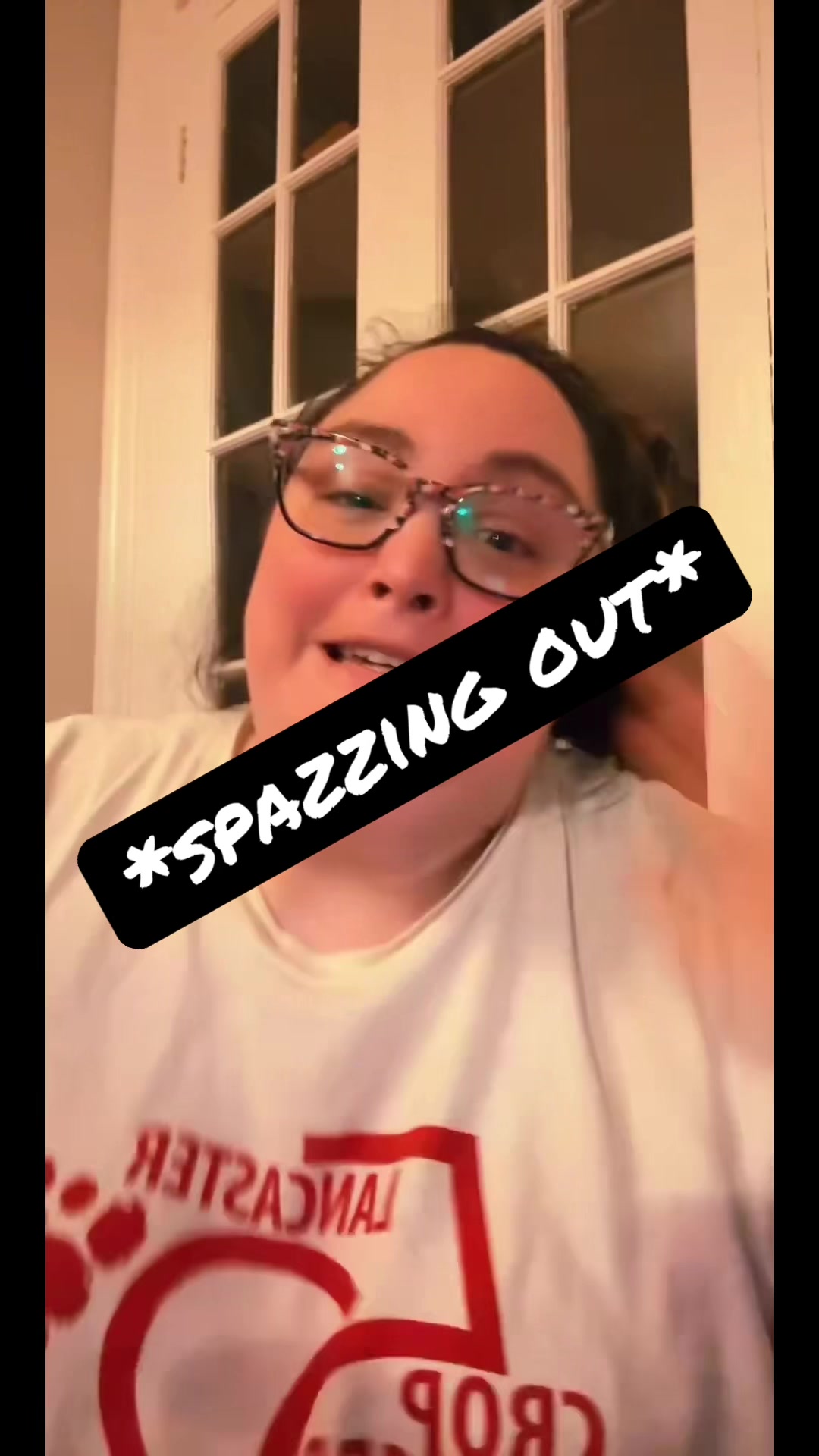 @awkwardnicole 🥸