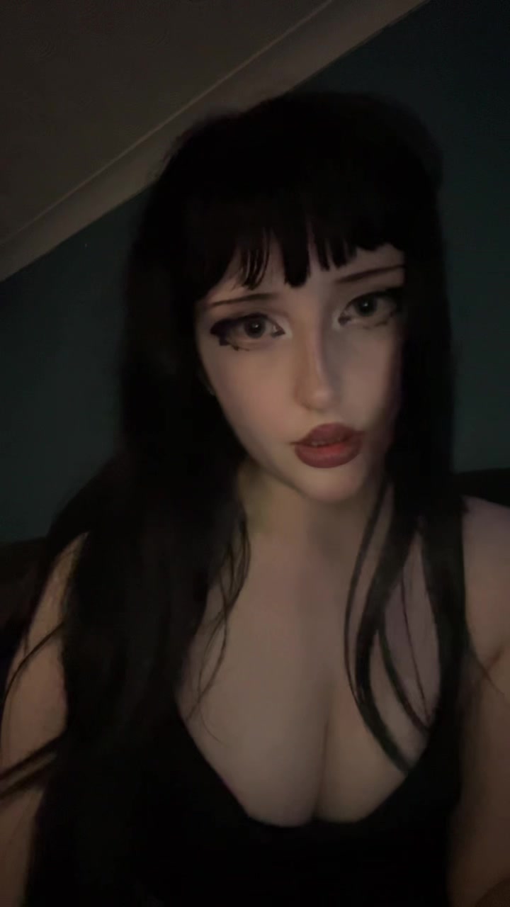 @bella ₍^. .^₎⟆ ♡