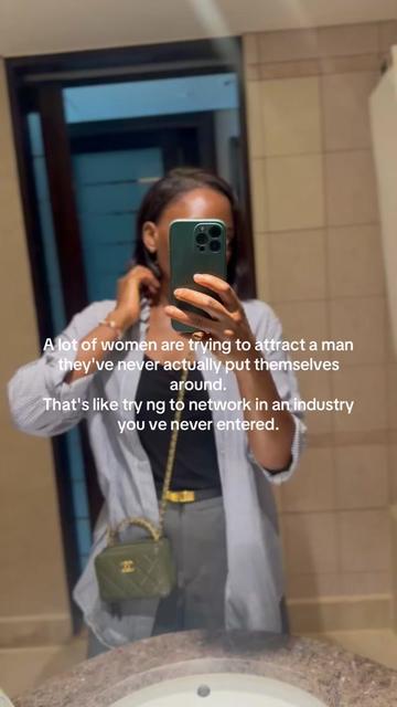 @Elite Dating Coach Monica