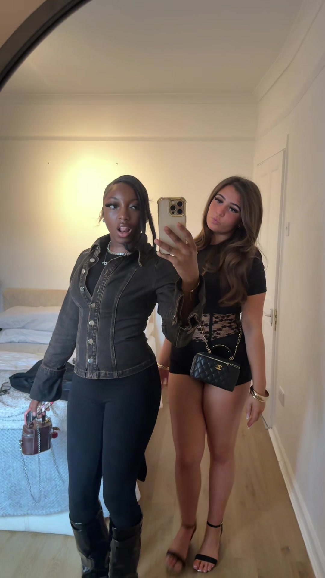 @bella lily