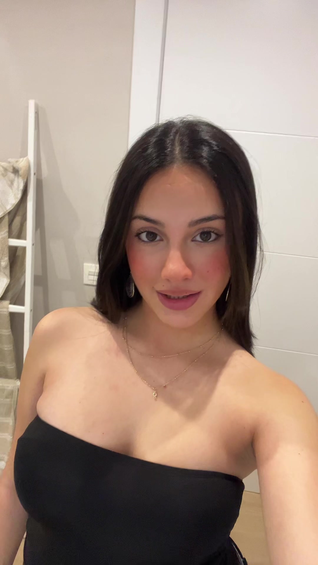 @Ro