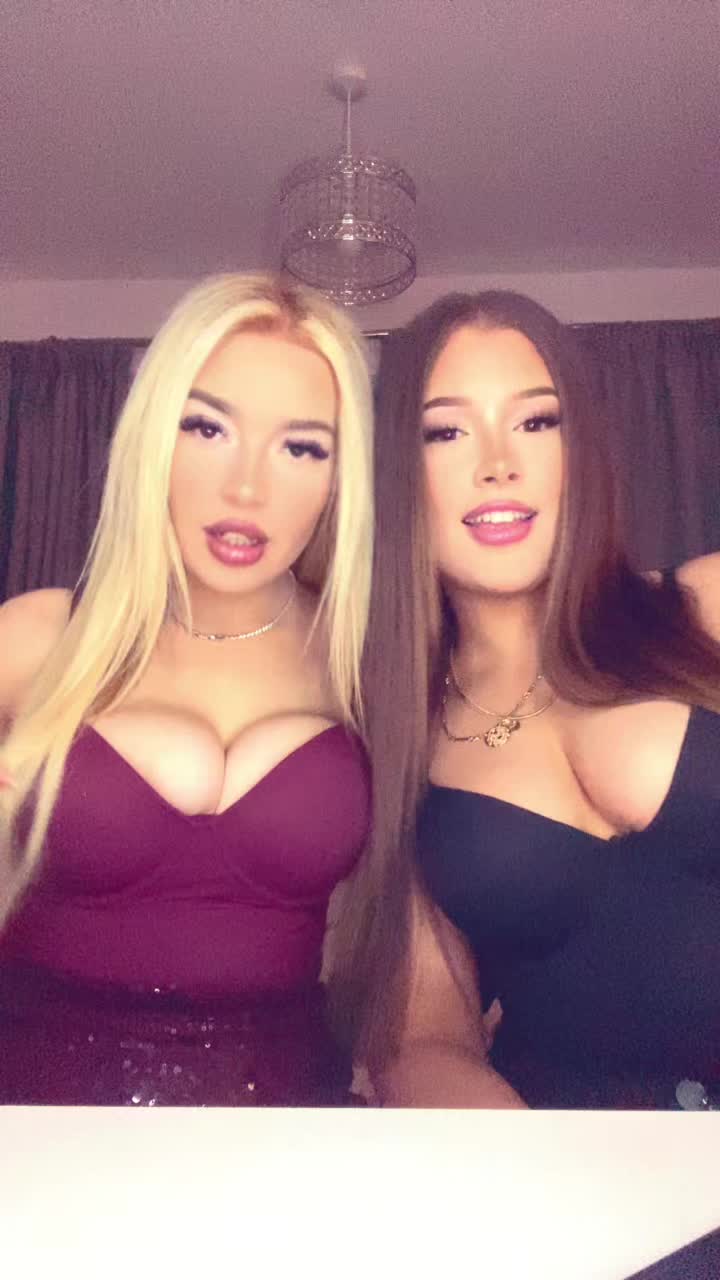 @⃟