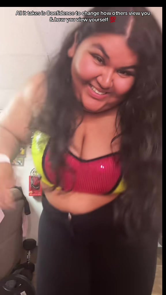 @Lovely_Lisa0906