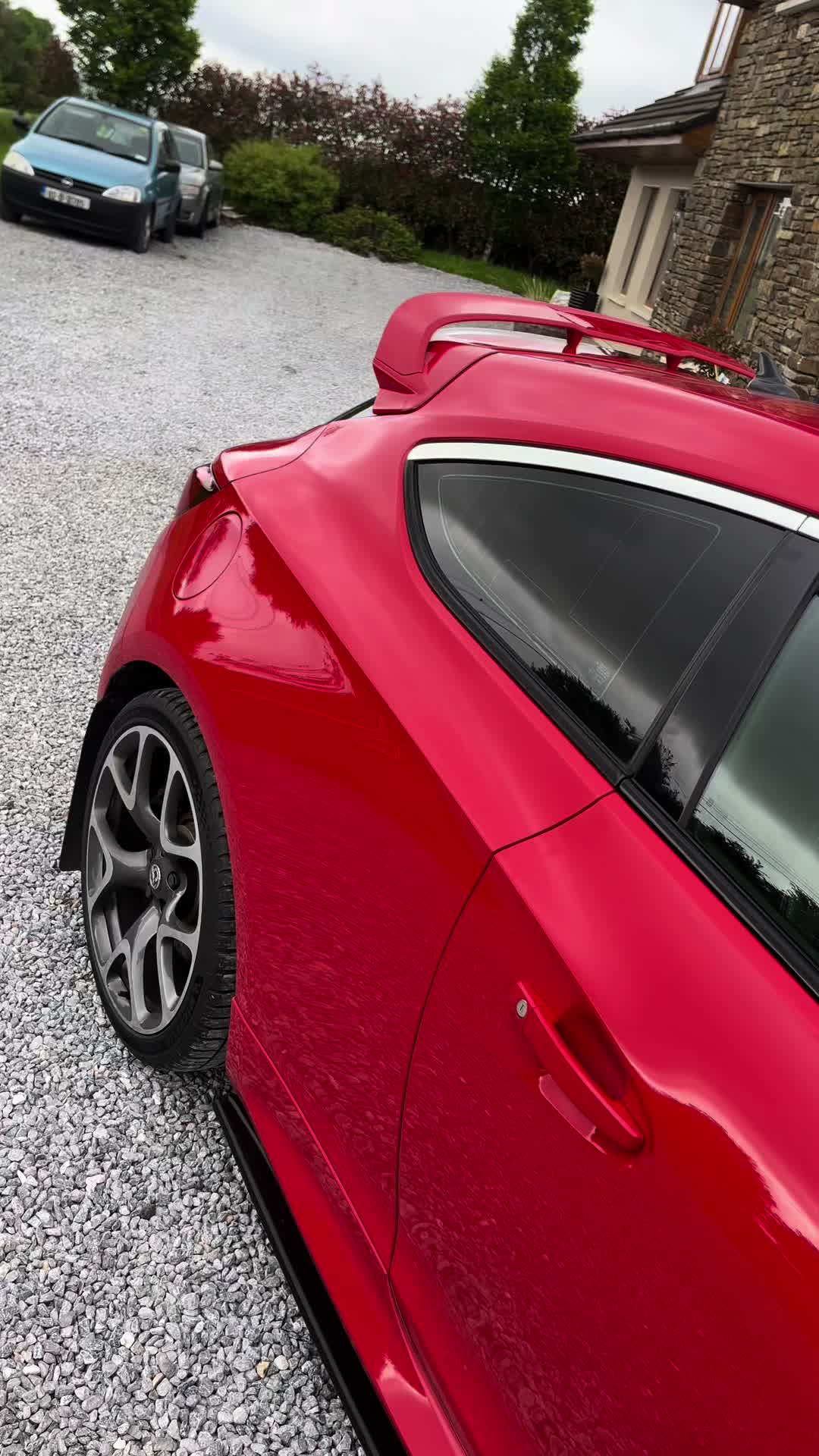 @𝑳𝒖𝒄𝒂𝒔 😎