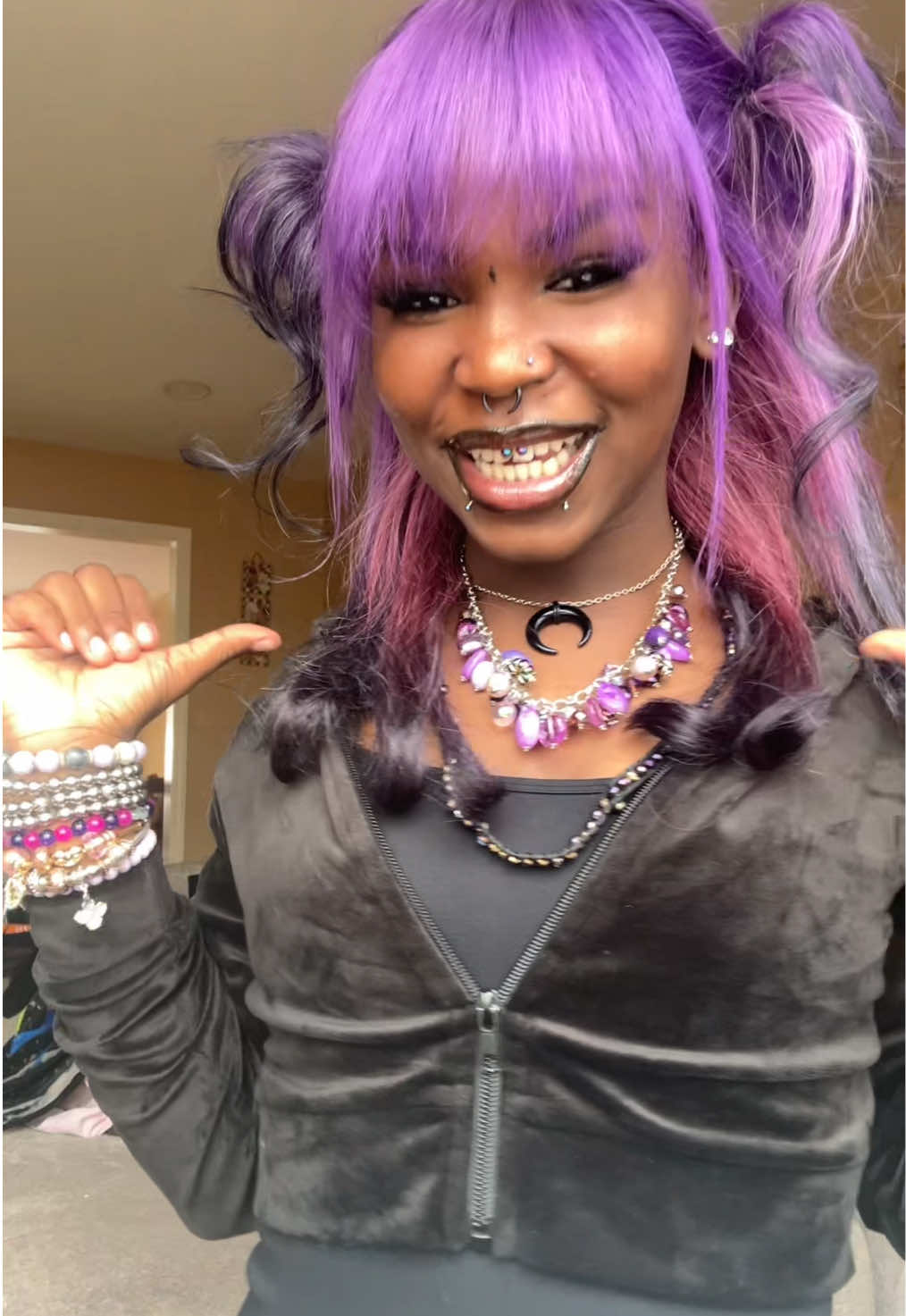 @z2geekedonpluto