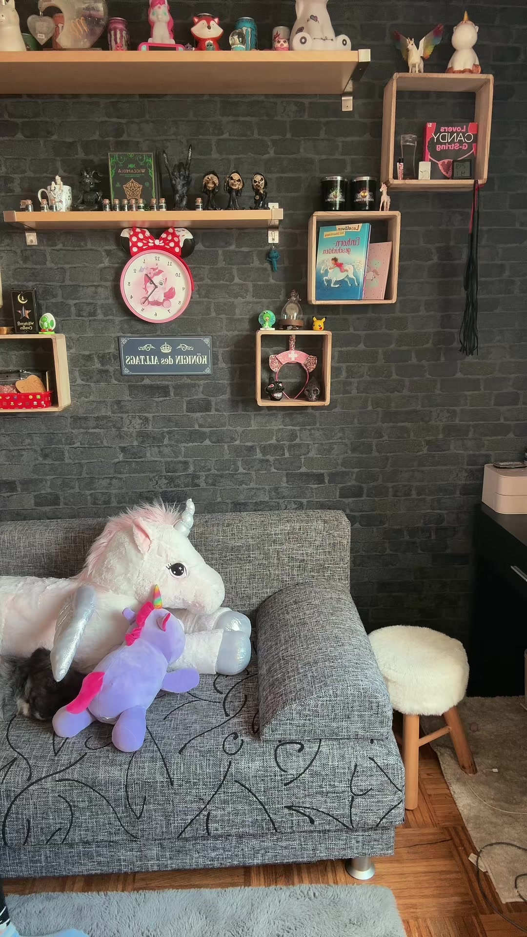 @InkedUnicorn