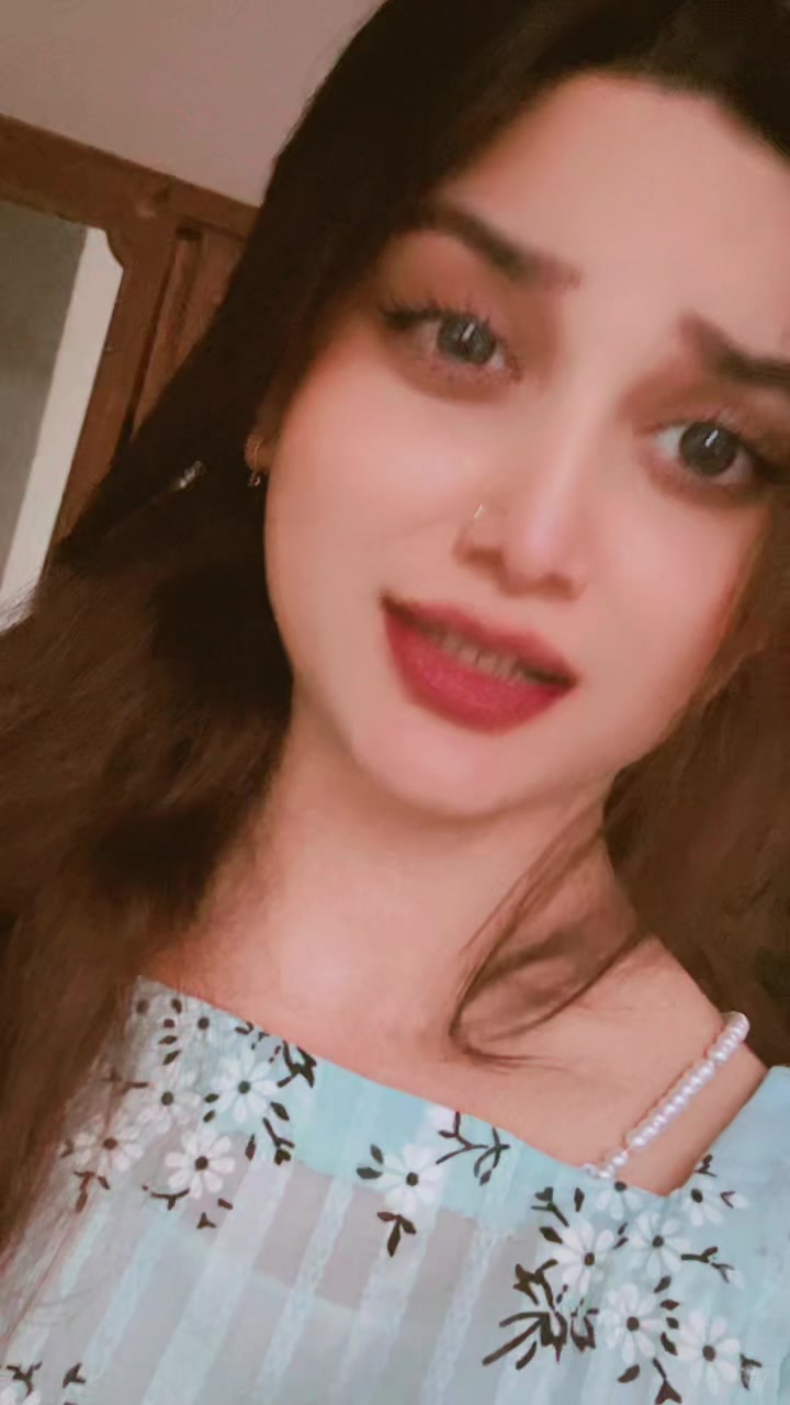 @Emaan🕊️✨