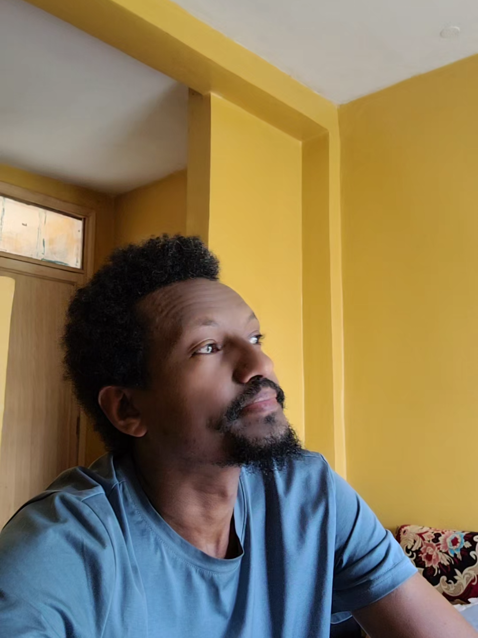@Muna Tilahun 艾柏