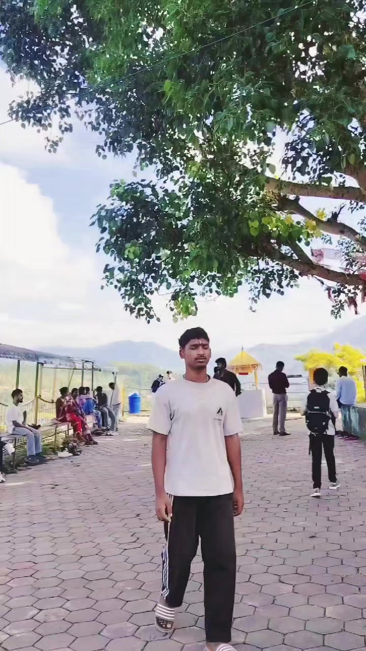 @Niraj _Yadav.👑