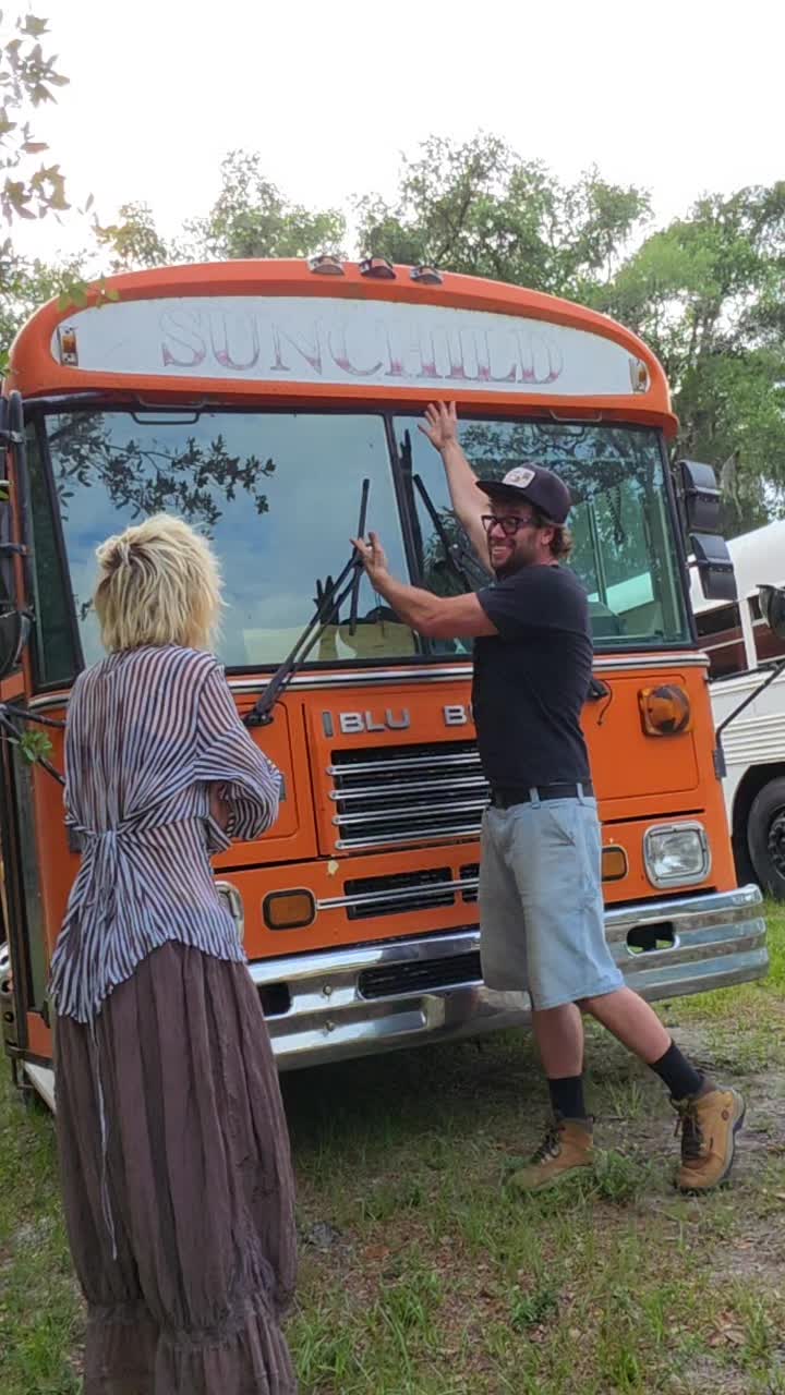 @BusandBunny