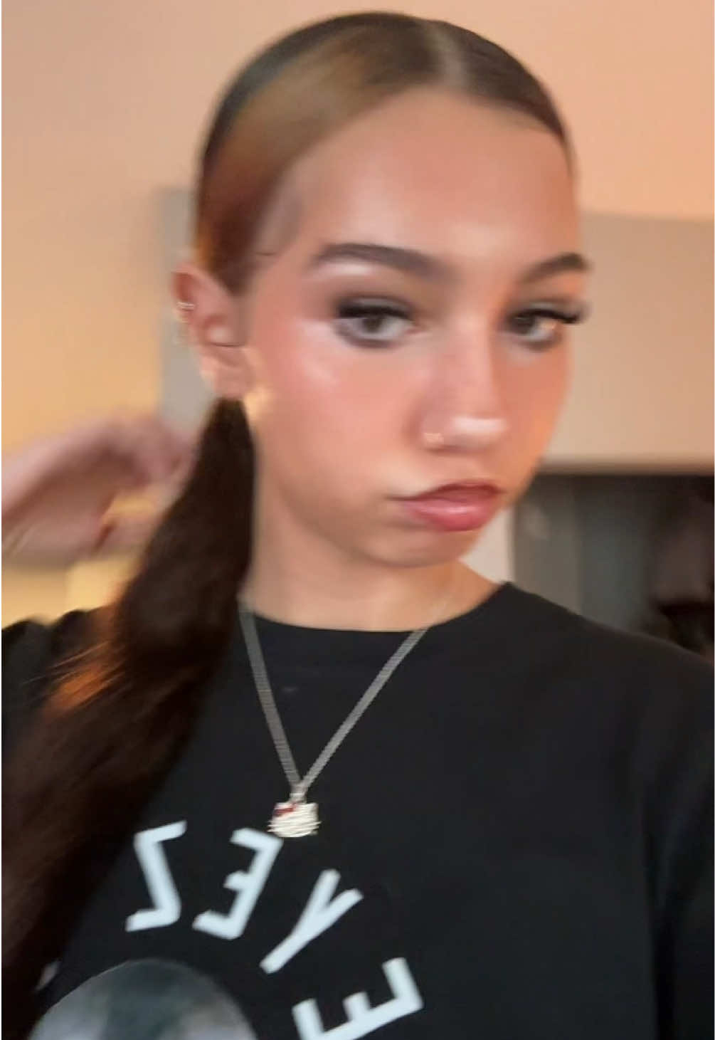 @adelina