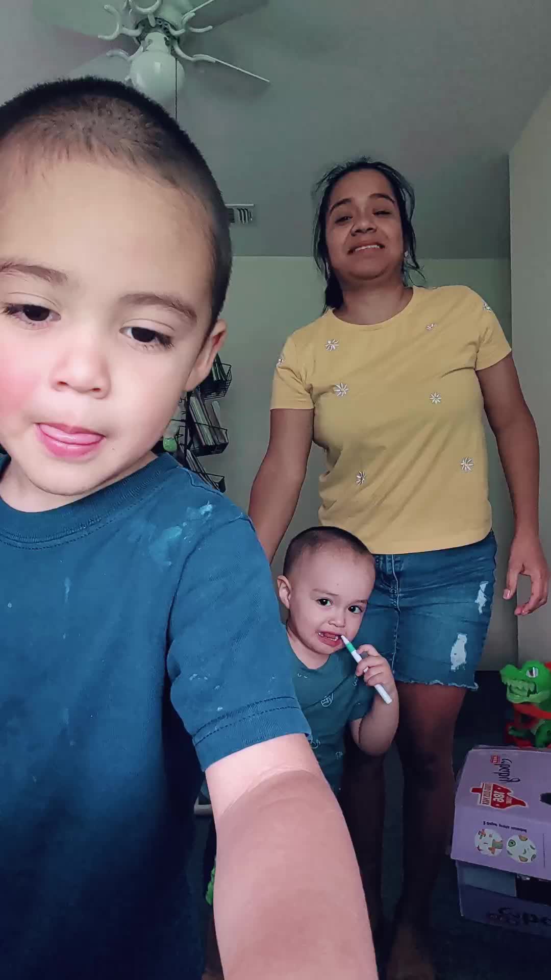@aaracelis