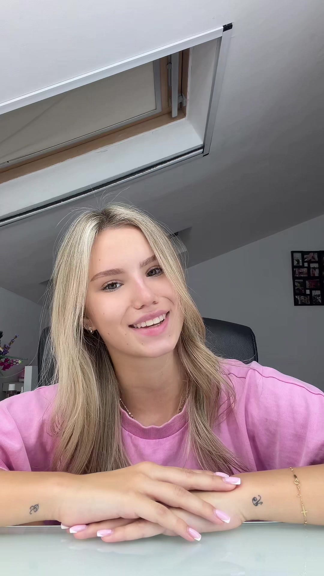 @S B