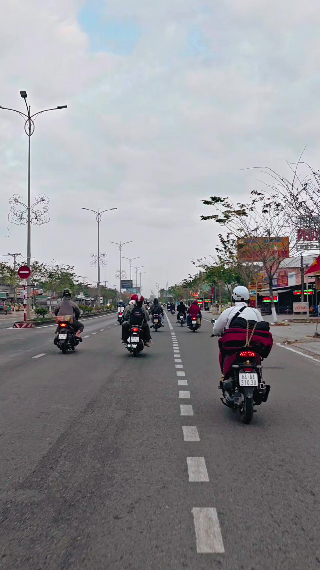 @Thoại tủi Rồng ²⁵