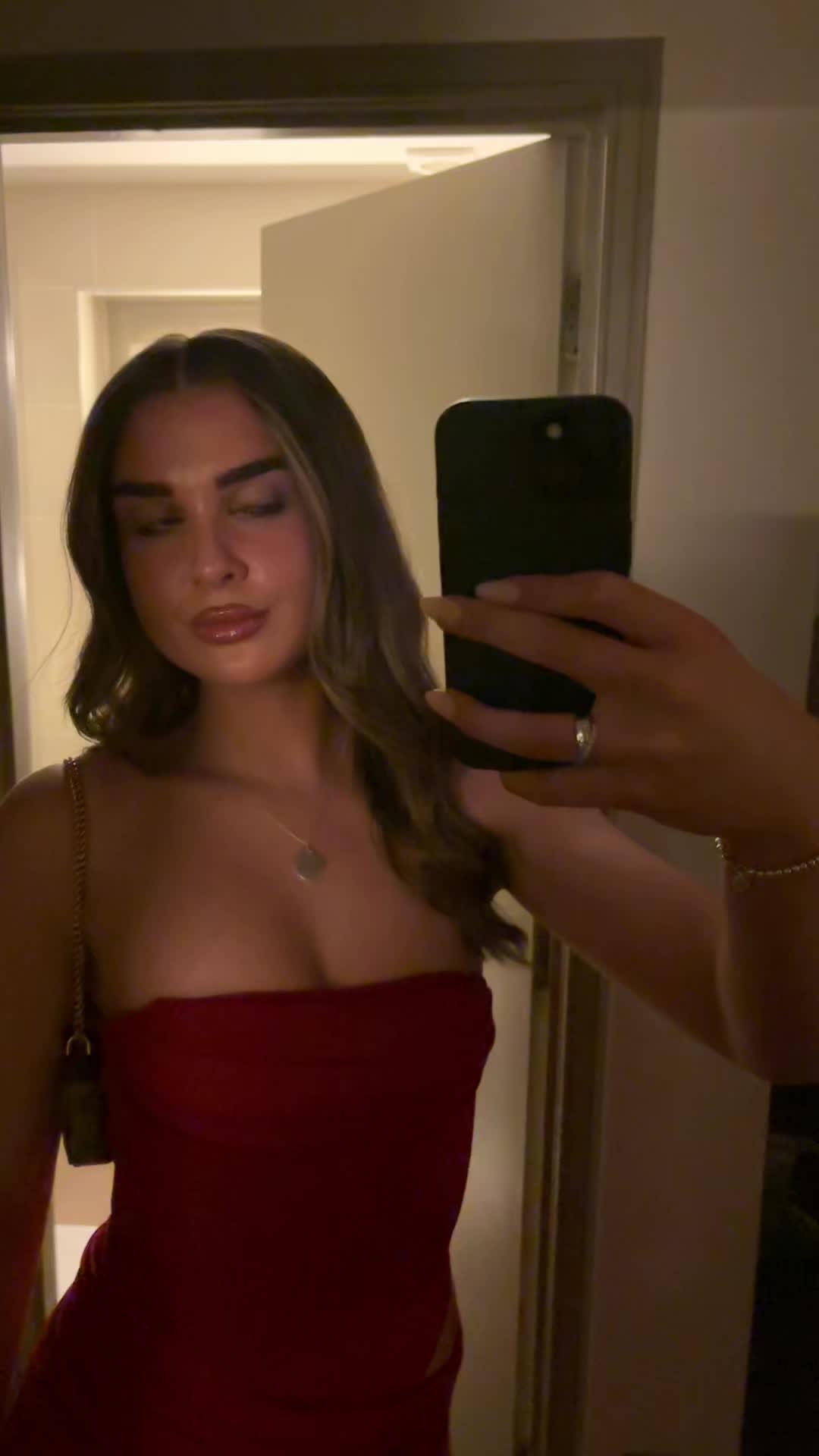 @Laura