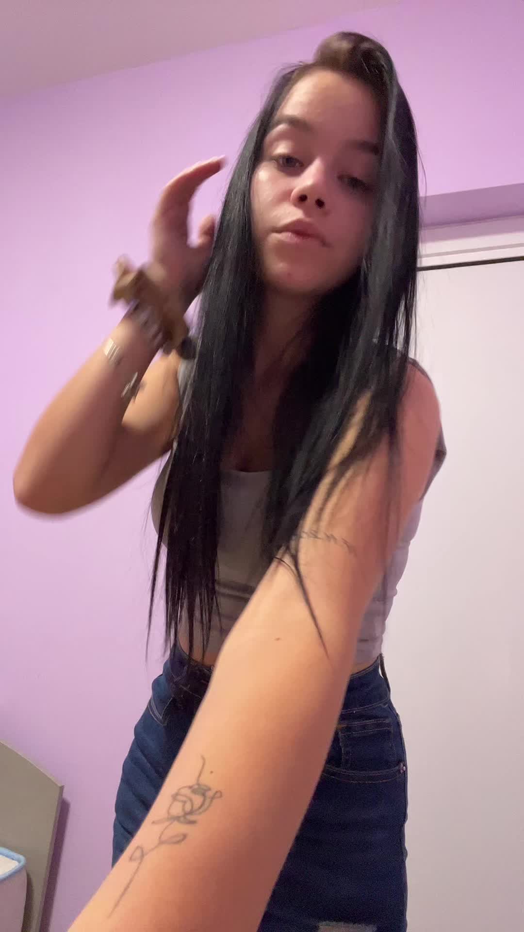 @Mimi5689