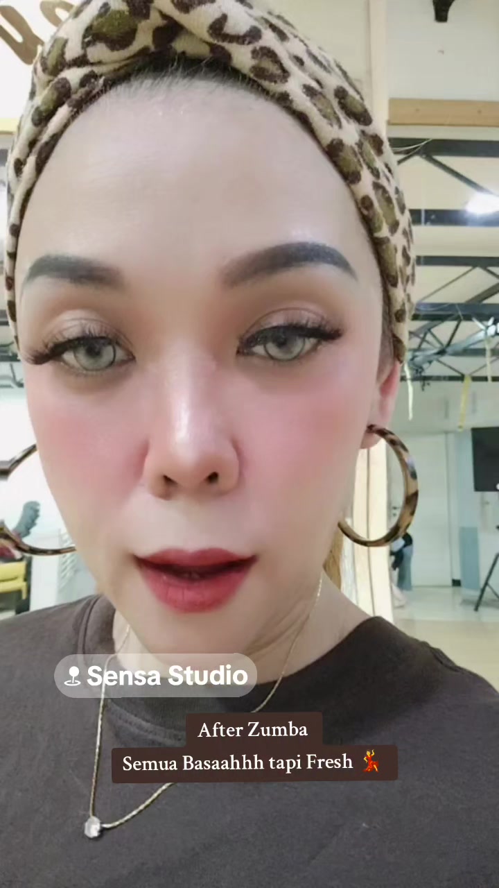 @incess Ayumi