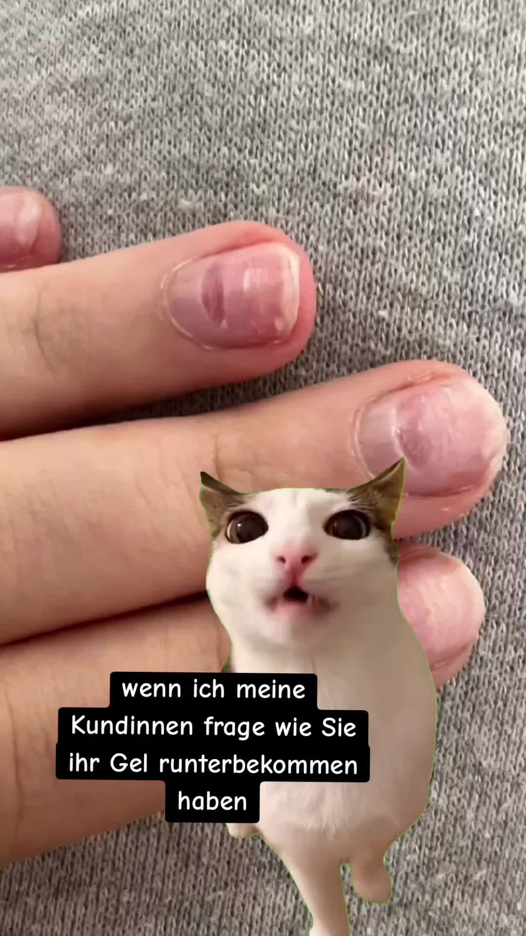 @Eyná