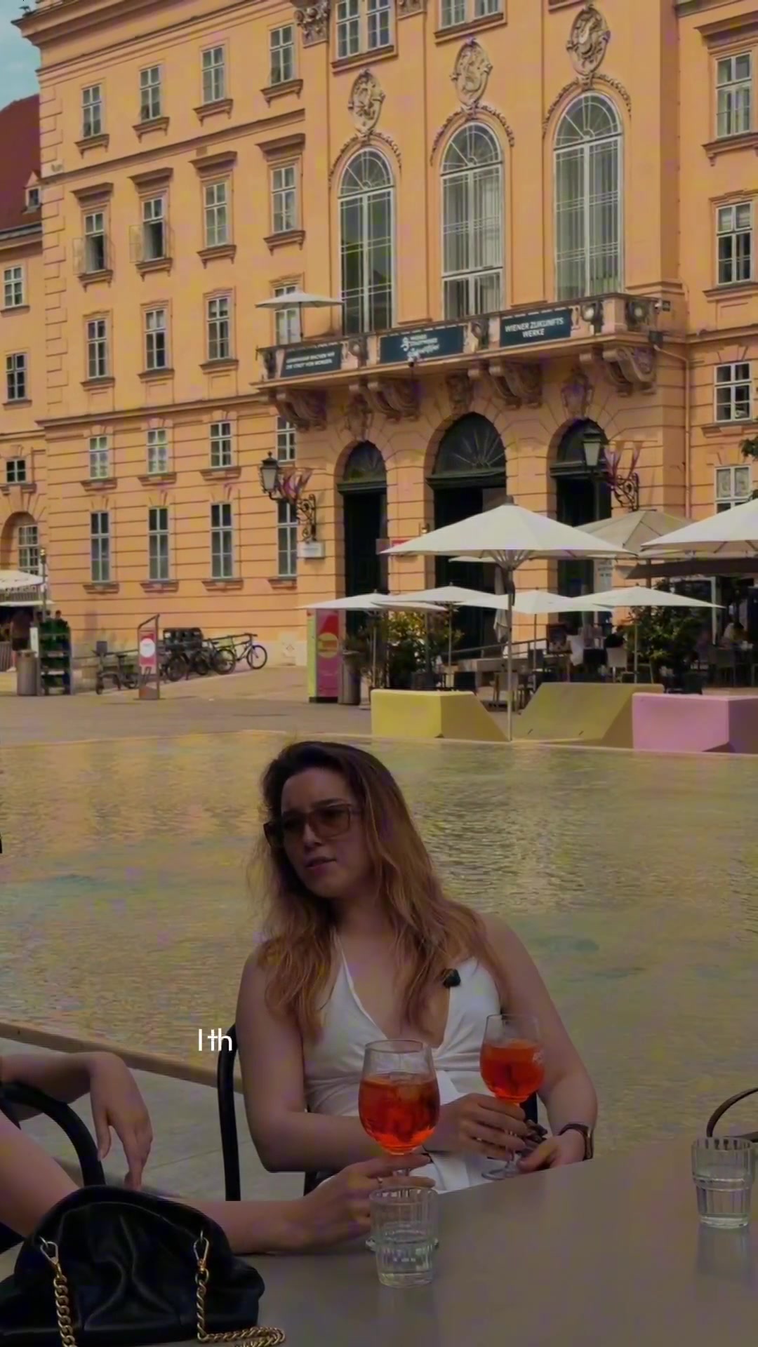 @VIENNA INTOUCH