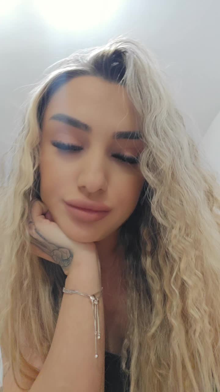 @Alii Alina