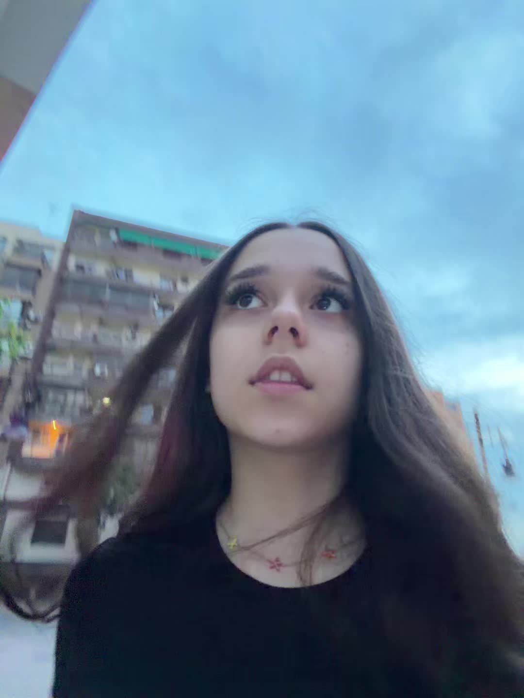 @vicky