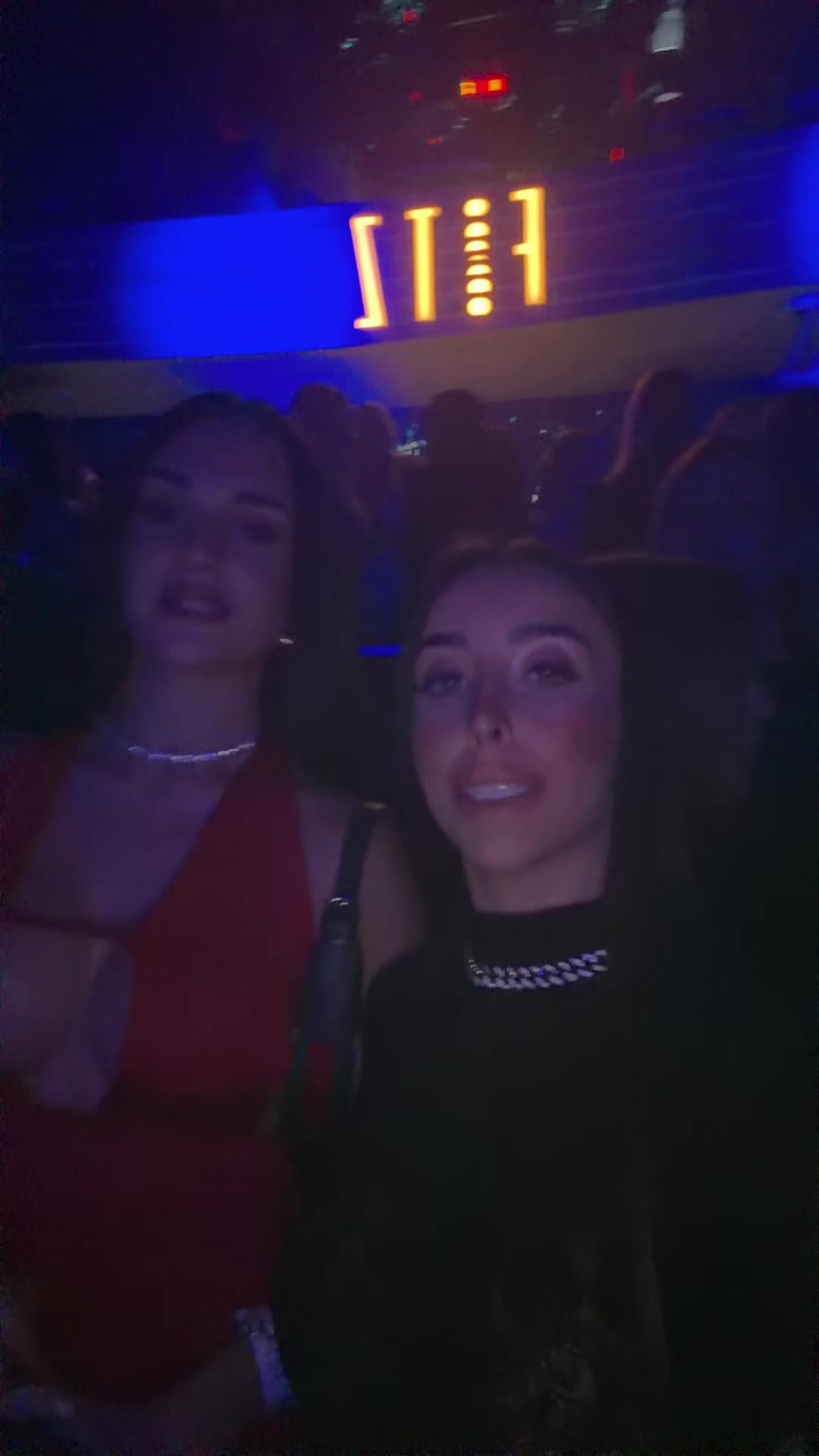 @nayiimtnez