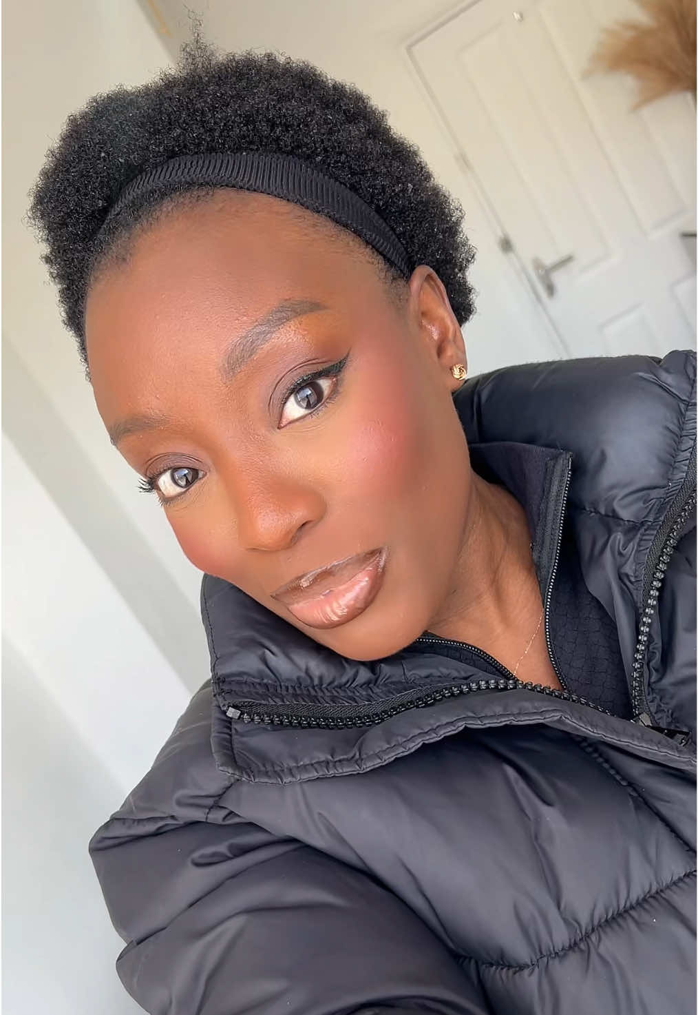 @Christiana | Beauty Creator