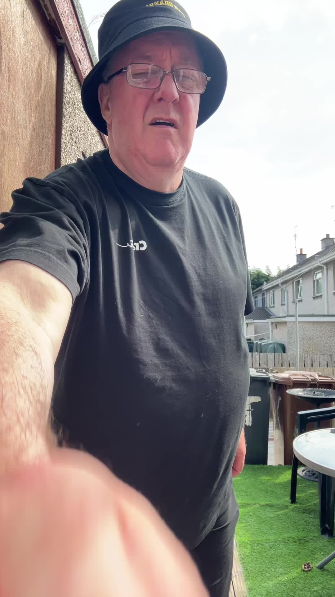 @TECHNO GRANDAD