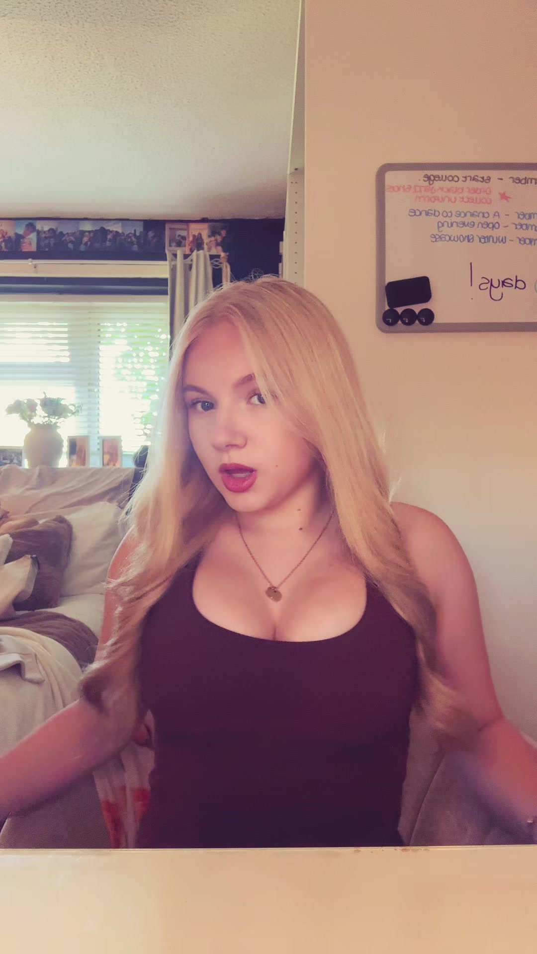 @ellie~rose
