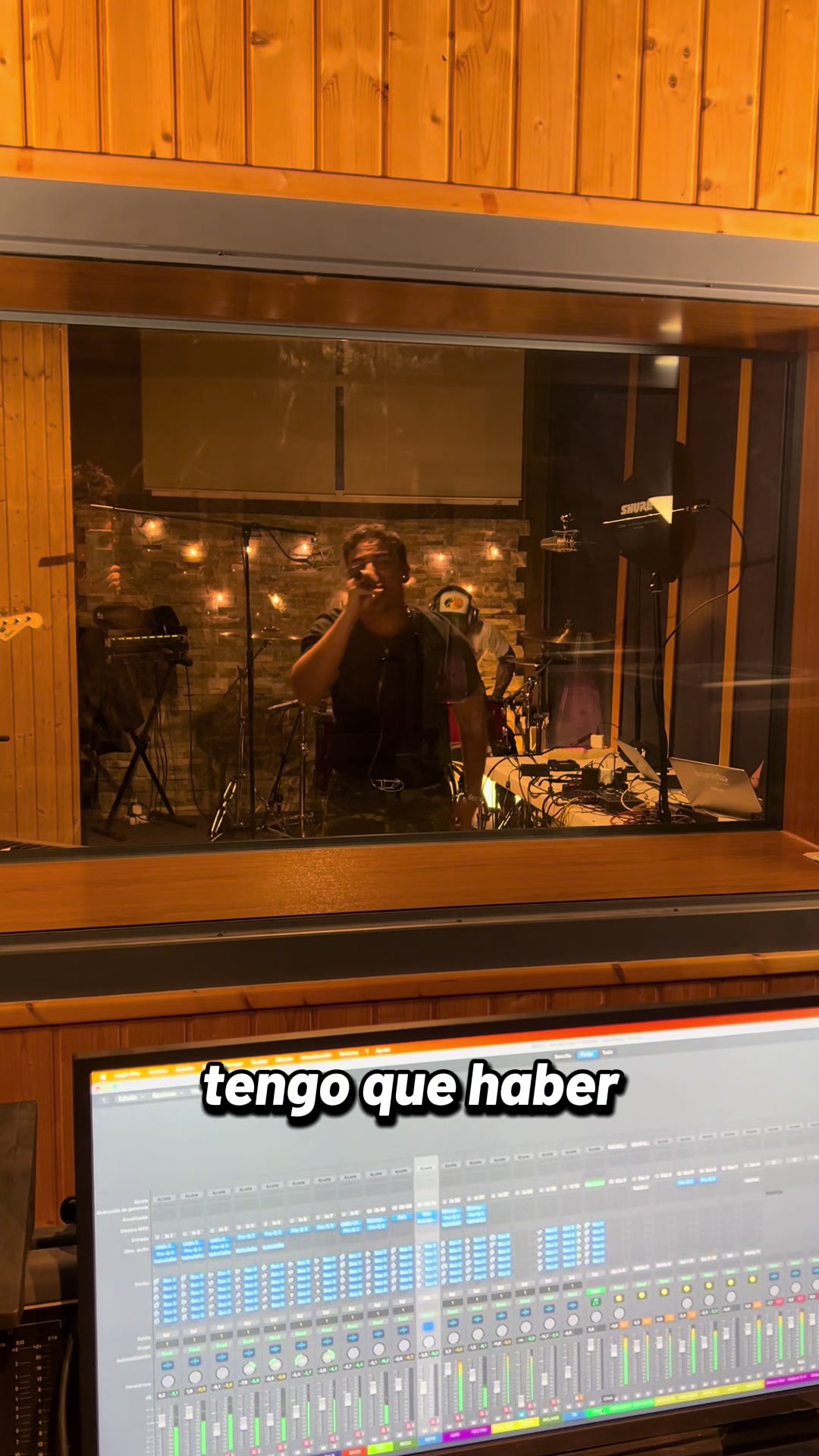 @Funzo