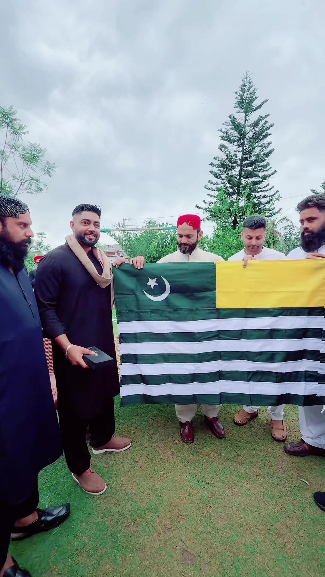 @Usman kashmiri🐅🍁