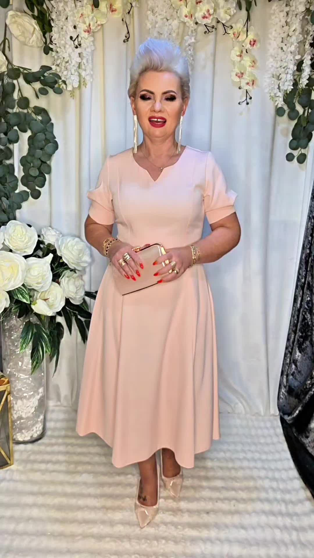 @vivien_salonsukienślubnych