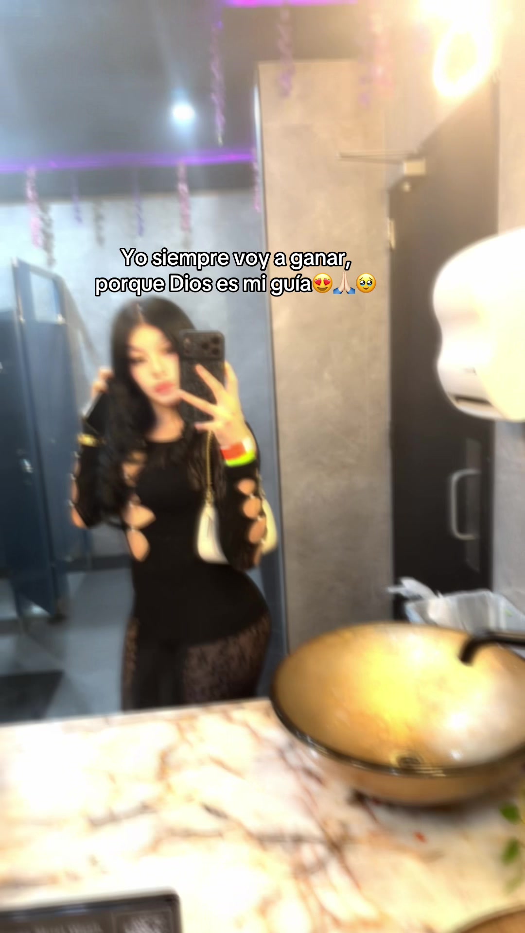 @𝓑𝓮𝓪𝓽𝓻𝓲𝔃𝓵𝔂𝔃🫜🦑
