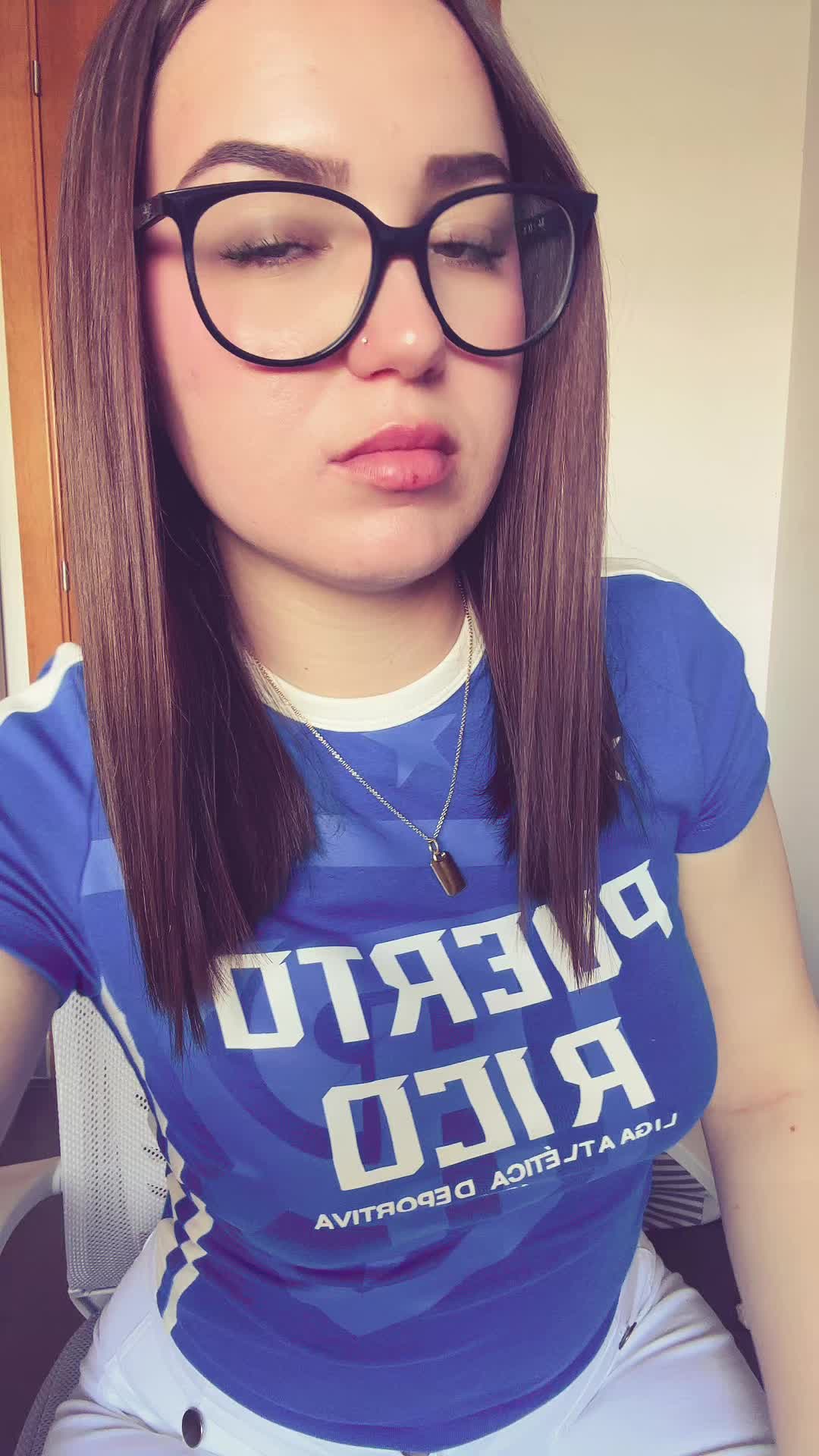 @anna