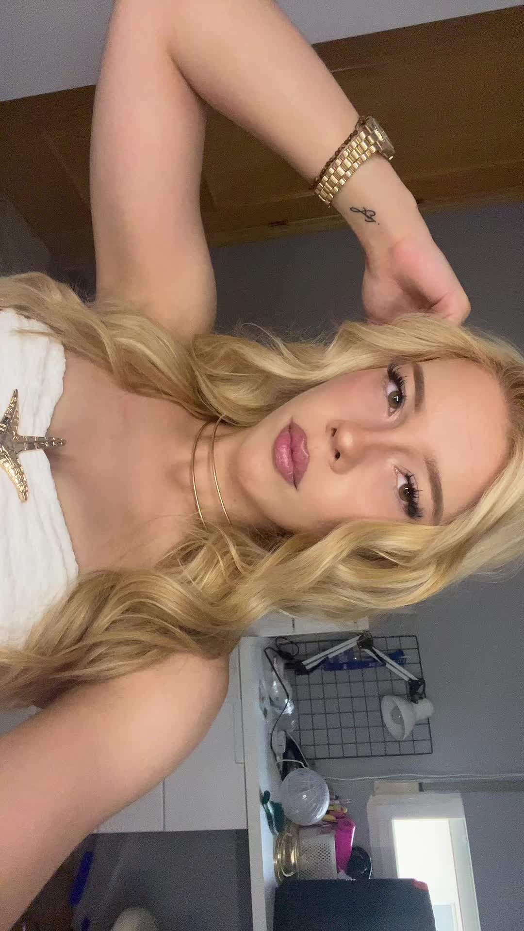 @๐ซ