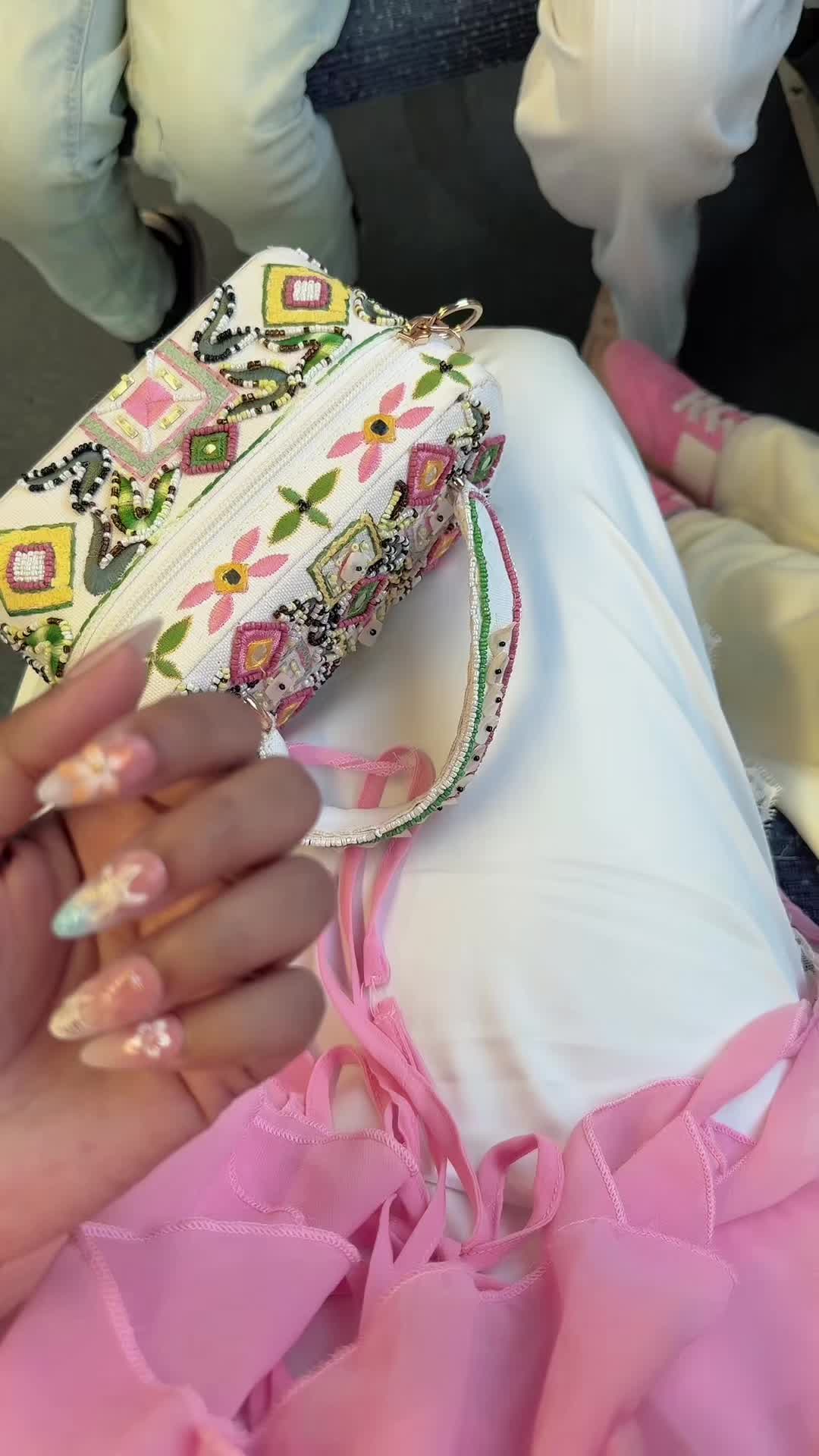 @LEÈRA
