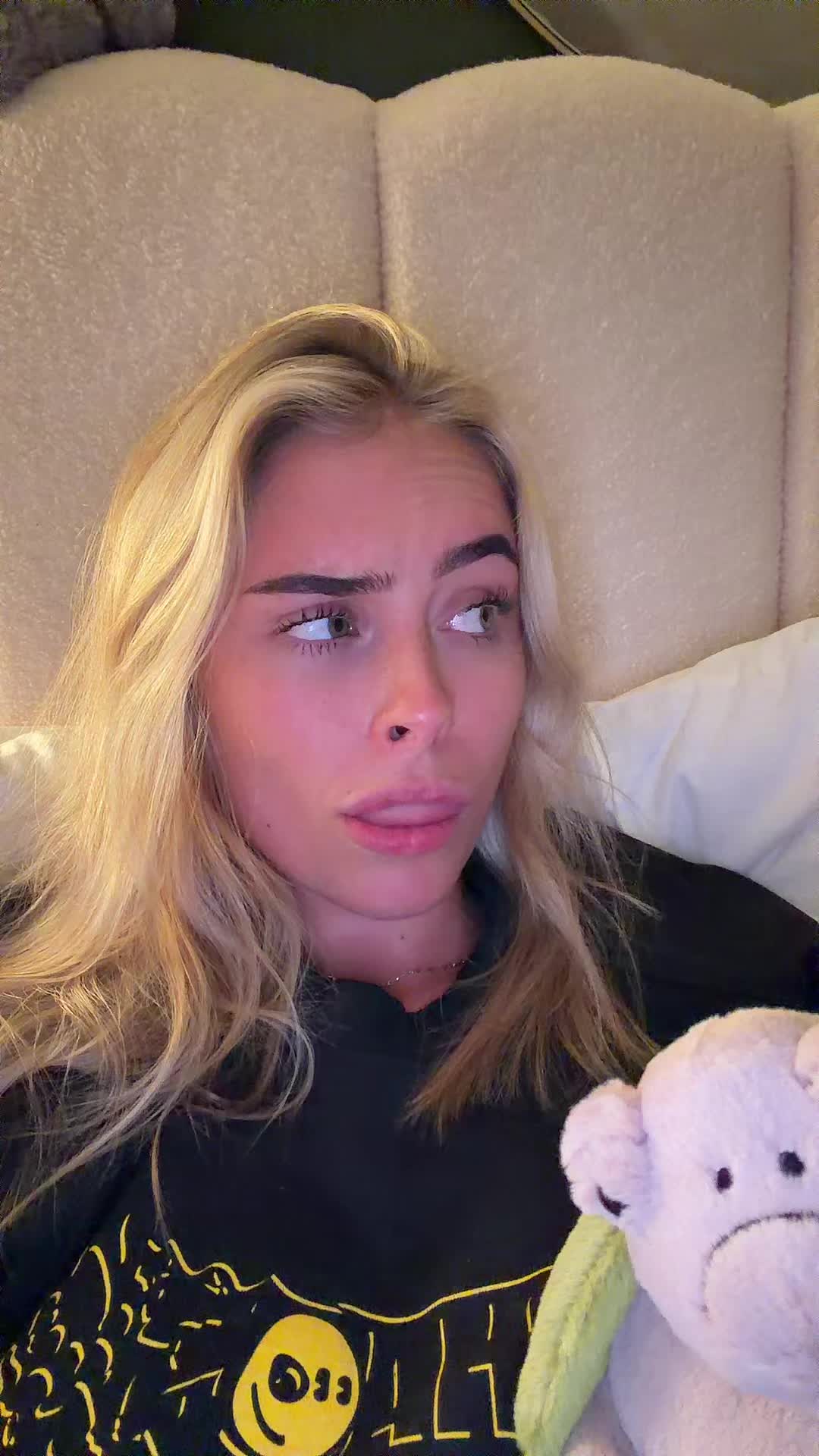 @huhnellywho
