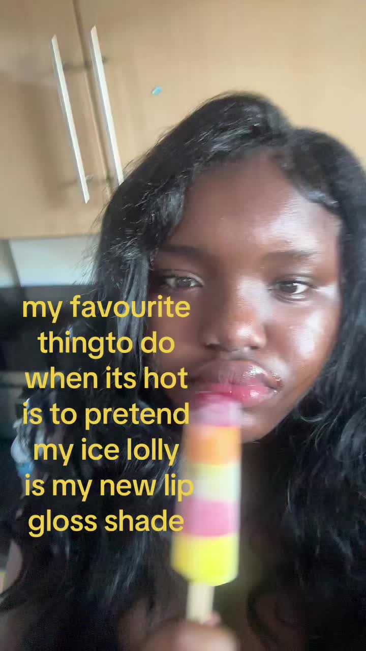 @𝖱𝗈𝗌𝖾𝖾