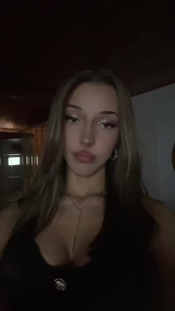 @𝐸