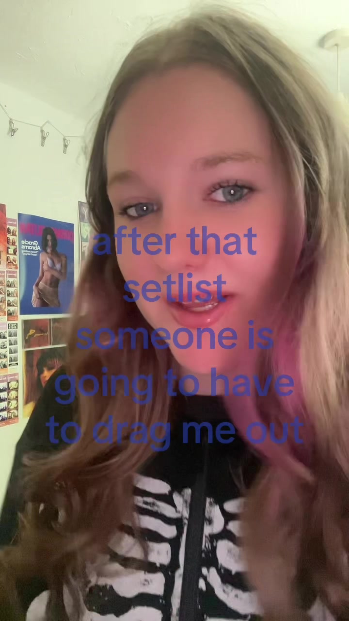 @𝒶𝓂𝑒𝓁𝒾𝒶⸆⸉𝜗𝜚