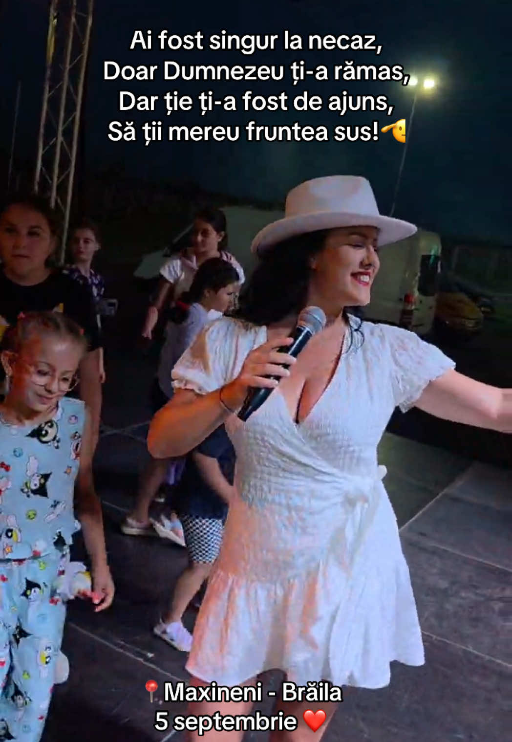 @Karla Lucuță ❤️🎤✈️