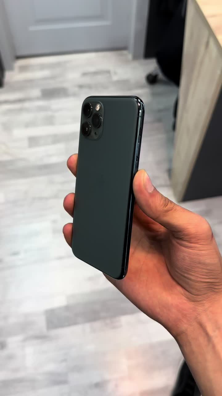 @iPhone Store Baku