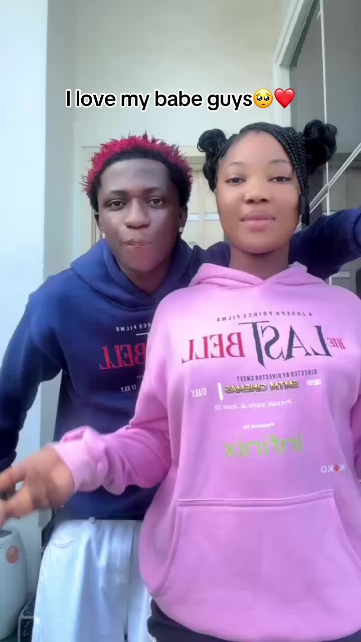 @Theyluv_vicky🌸