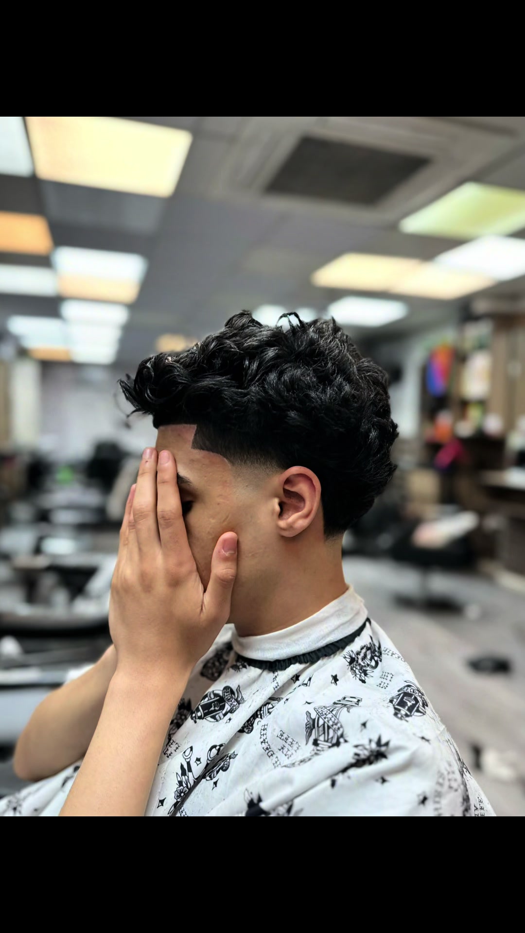 @3DAfro and Europe unisex salon
