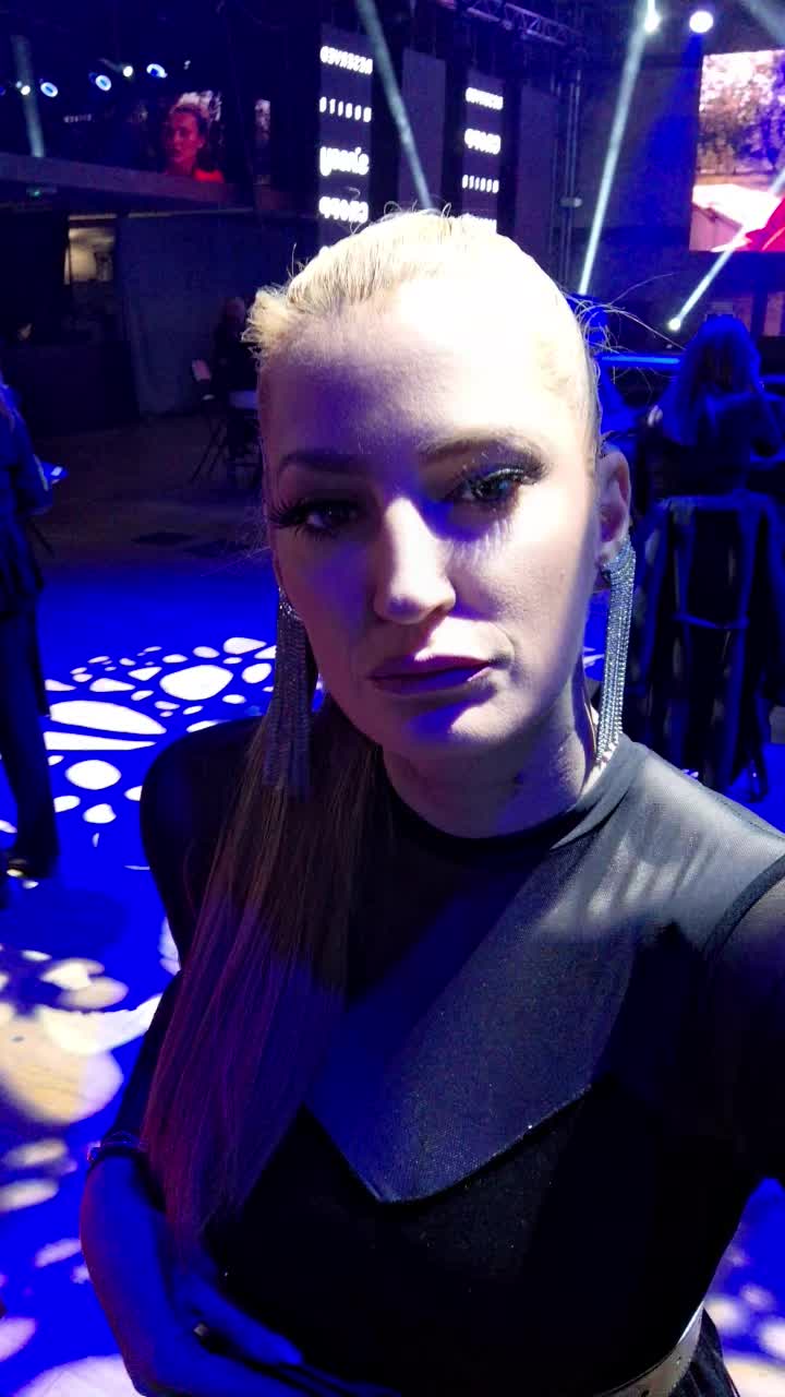 @sandra232403