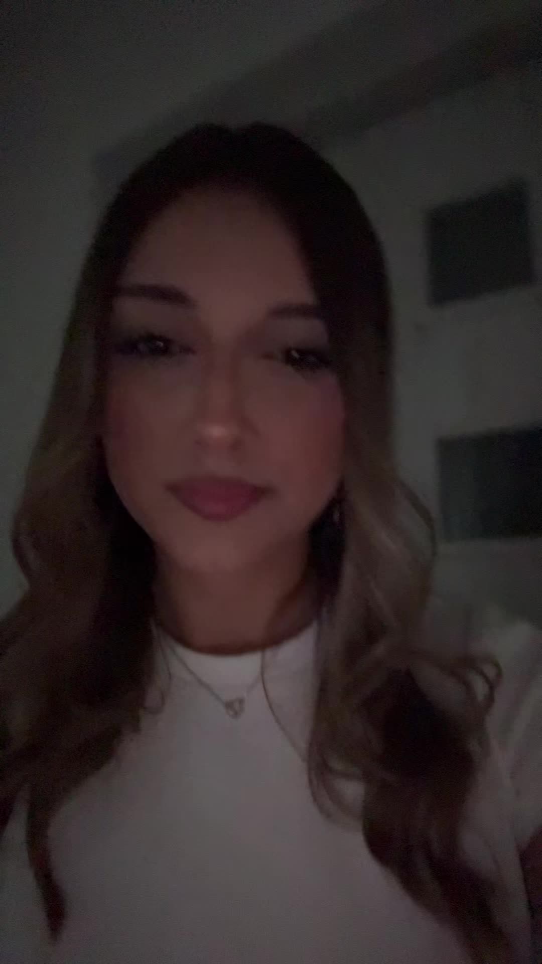 @𝓈𝒶𝓇𝒶🤍