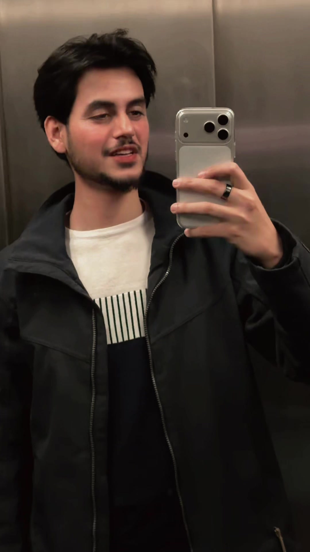 @raja.lt