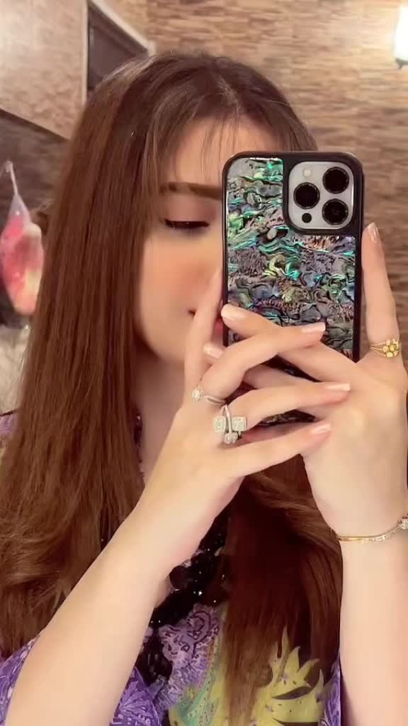 @mominaiqbal664