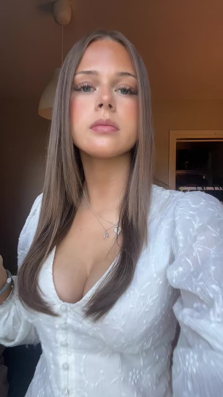@𝒜𝓁𝓋𝒶🪽