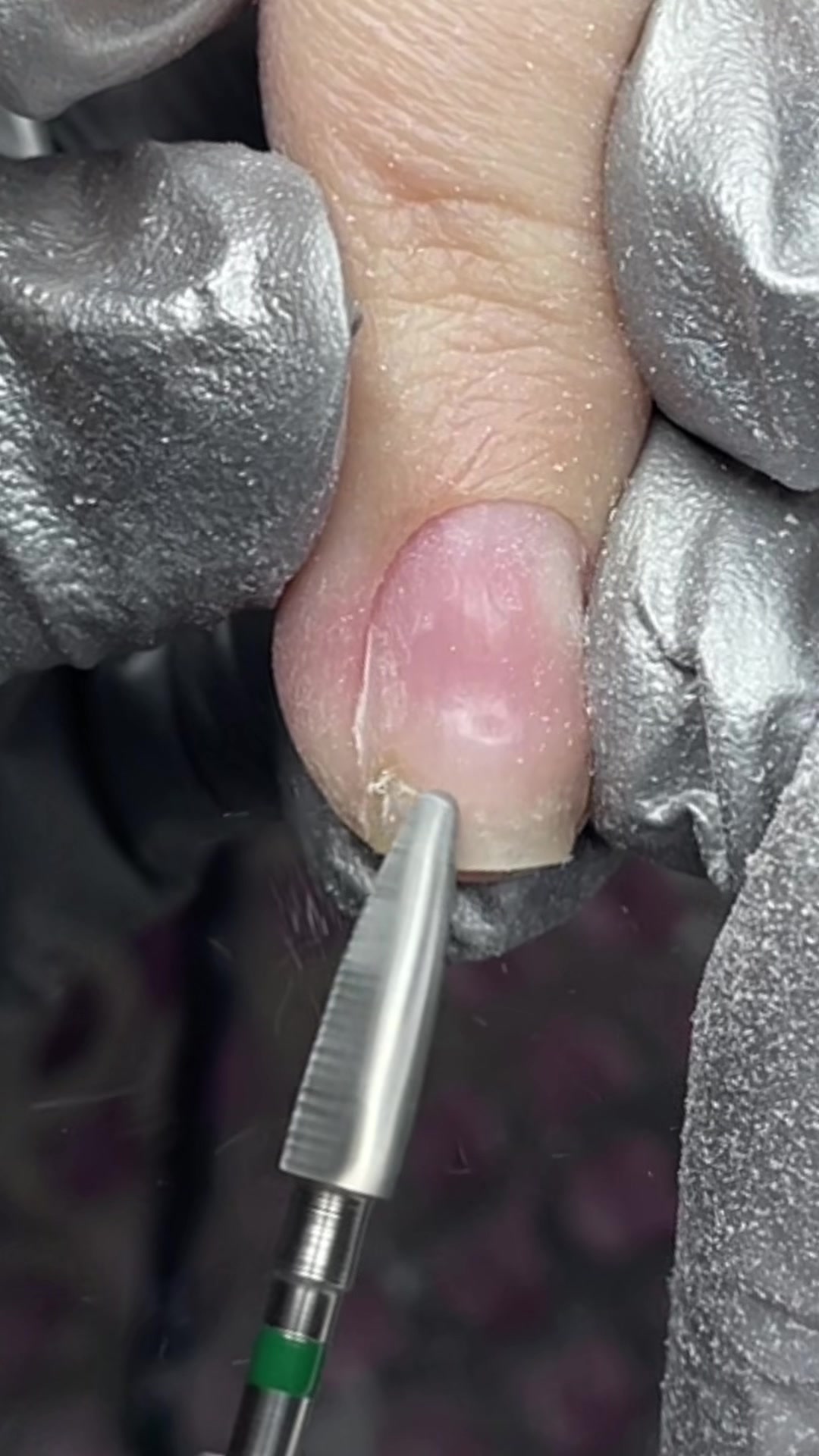 @Mumber_one_nail